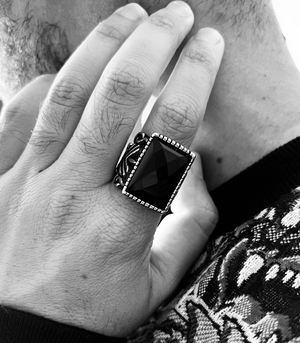 
                  
                    Load image into Gallery viewer, Gothic Scrying Ring Size 8
                  
                